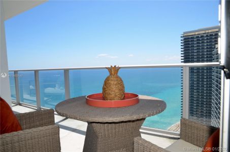 4111 S Ocean Dr #3605 photo02