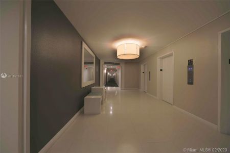 5600 Collins Ave #5A photo04