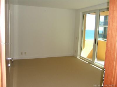 9499 Collins Ave #704 photo02